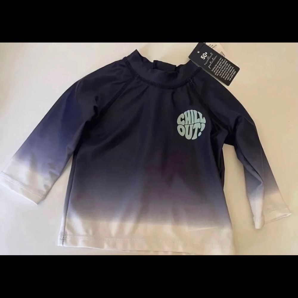 Baby boys 0 - 3 months Rashguard chill out swim  top - NEW